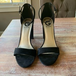 Black Guess heeled shoes